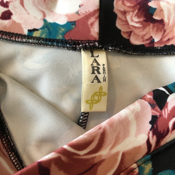 Floral Circle Skirt - Picture 5 of 5